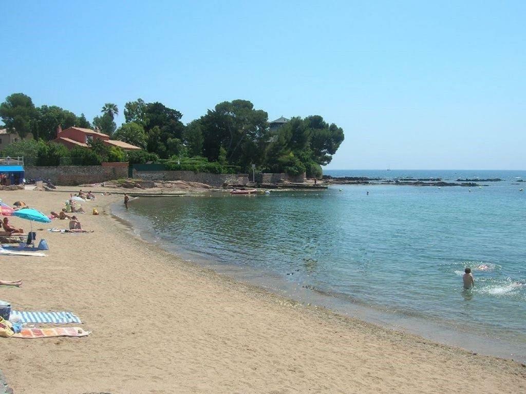 דירות Saint-Raphaël Le Hameau Des Pins מראה חיצוני תמונה